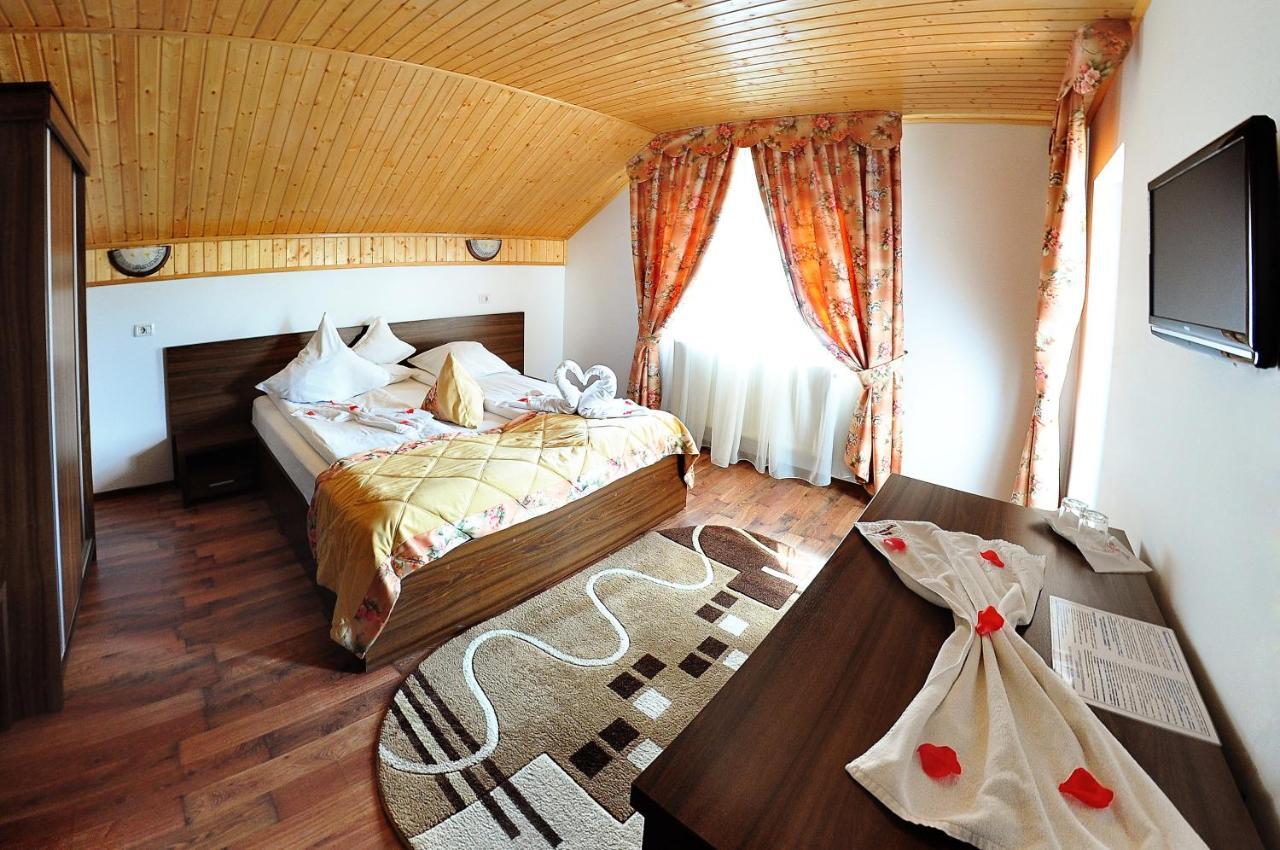 Roua Voronetului Gura Humorului Room photo